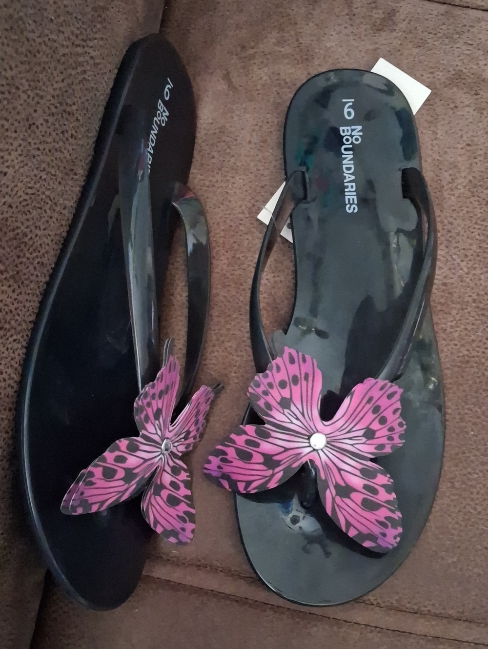 No Boundaries Black Flip Flop Sandals with Pink Butterfly Accent Size 9